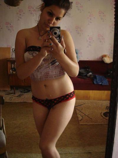 Magdalena, 22, Wisconsin | Younger Adult Woman Seeking Older Men