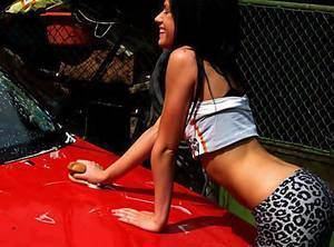 Adult dating profile photo of Gabriela (23) in California