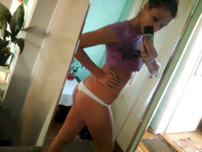 Connect with Eliana (26) in California | Adult Dating