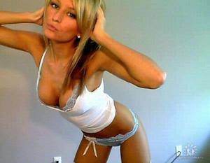 Photo of Kayleigh (27), adult profile in Illinois