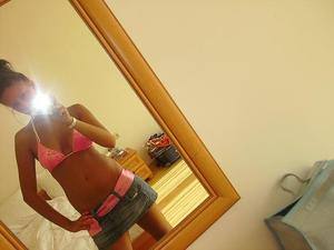 Leila, 24 in Oklahoma | Younger Adult Woman, Older Men