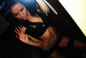 Meet Darlene (25) from British Colombia | Explicit Casual Dating