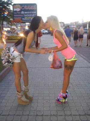 Helena (24) from Michigan | Private Casual Meetup Profile