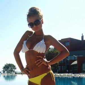 Jaylyn (19), Nevada | Local Discreet Adult Connection