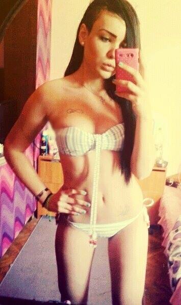 Mia (27) | Pennsylvania Adult Dating and Private Meetups