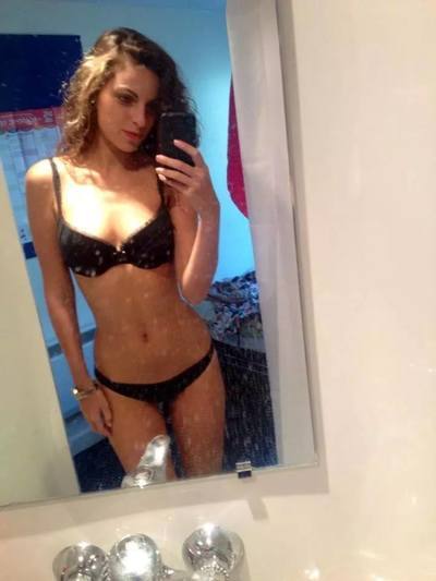 Holly, 20 in Texas | Younger Adult Woman, Older Men