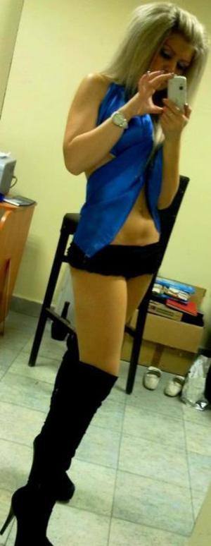 Sabrina, 20 | Alberta Discreet Dating and Casual Fun