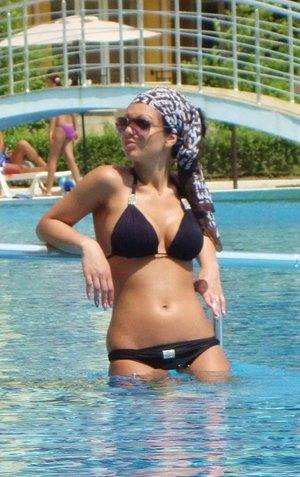 Sandy (22) in New Jersey | Casual Dating with Older Men