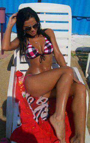 Photo of Sienna, 22, adult dating profile from Ontario