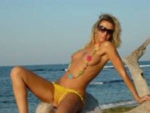 Meet Melanie from Michigan (24) | Discreet Adult Dating