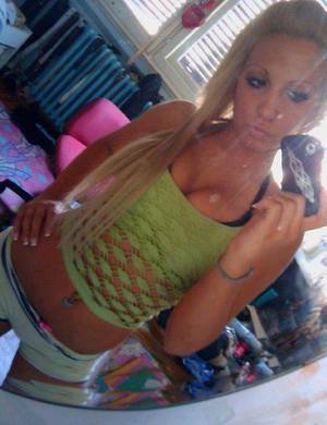 Jacquiline from Taholah, Washington is looking for adult webcam chat