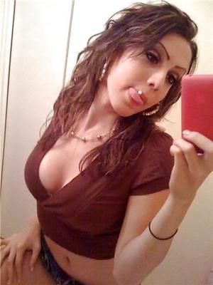 Ofelia from Salem, Missouri is interested in nsa sex with a nice, young man