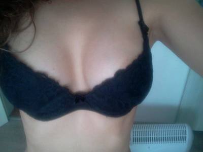 Helene from Sunday Lake, Washington is looking for adult webcam chat