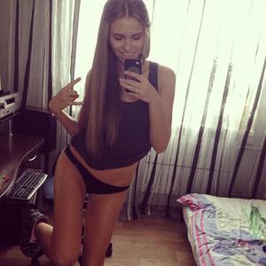 Melany is a cheater looking for a guy like you!