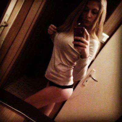 Verena from Indiana is looking for adult webcam chat