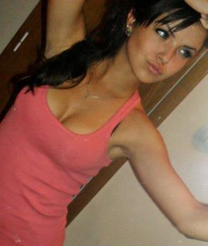 Suzi is a cheater looking for a guy like you!