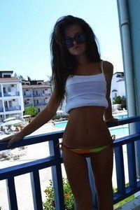 Kandace, 20, Michigan Girl Seeks Discreet Encounters